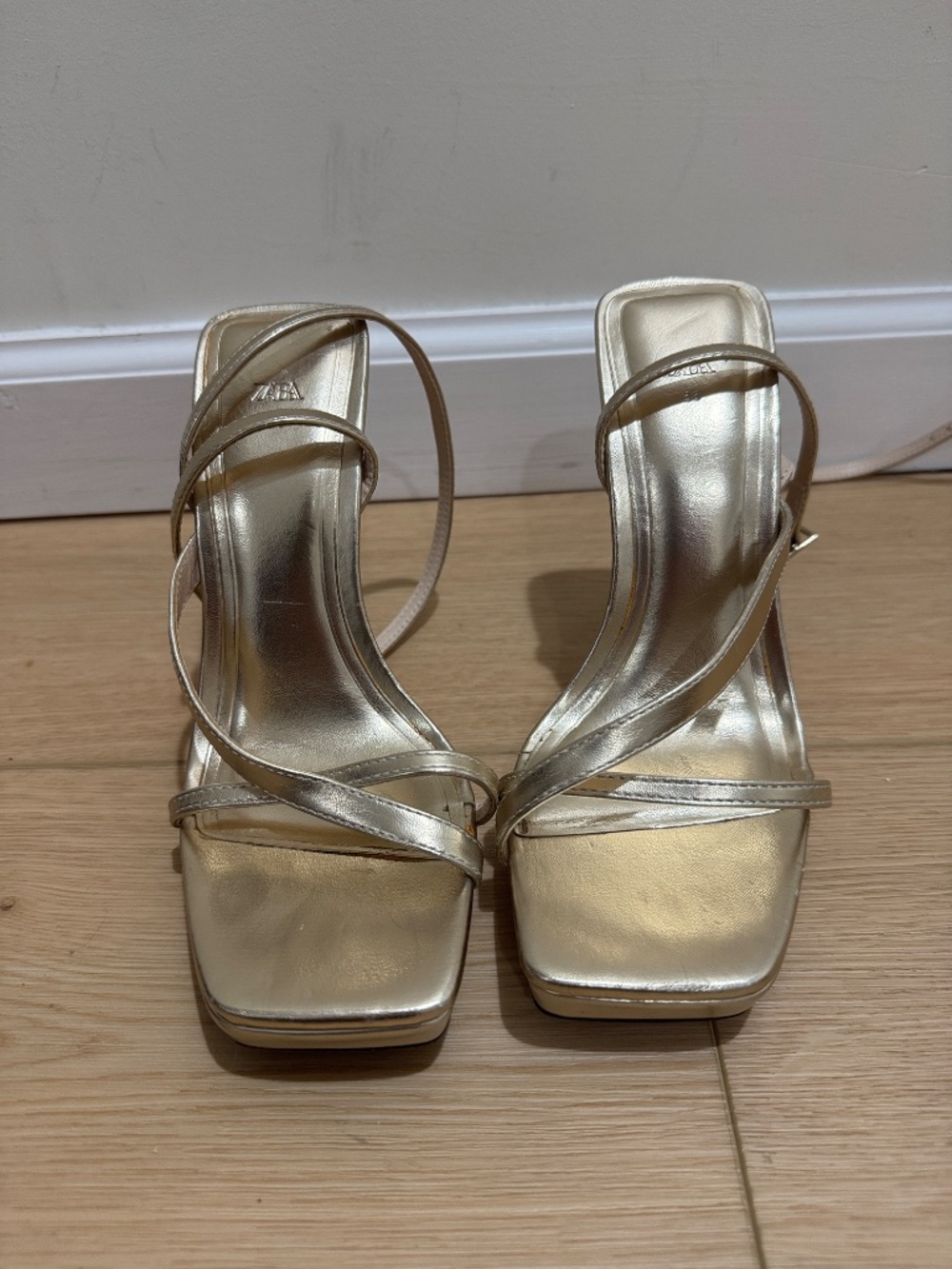 Zara Gold Metallic Platform Heels - Picture 6 of 6